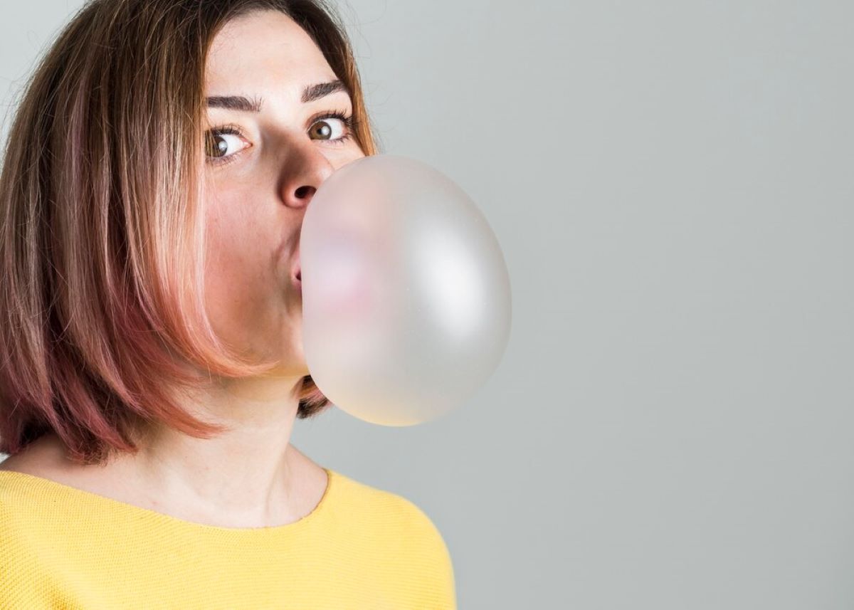 how blow a bubble with gum